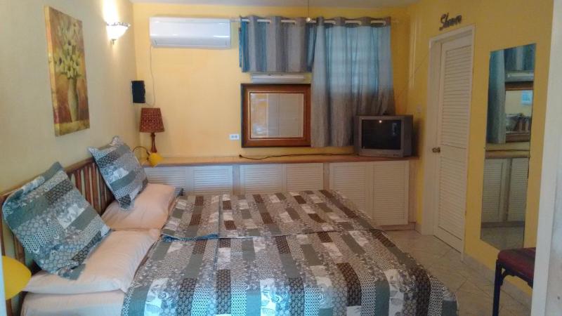 Condominium 220 - image 15