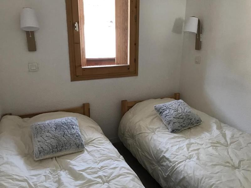 Three-Bedroom Apartment image 4