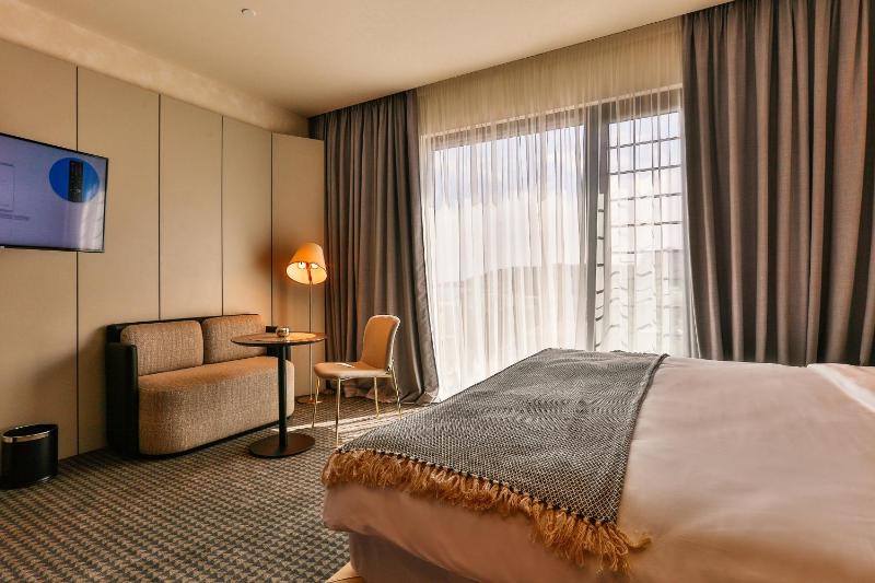 Superior Double Room image 2