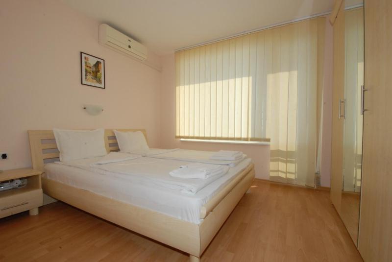 Two-Bedroom Apartment with Balcony image 3