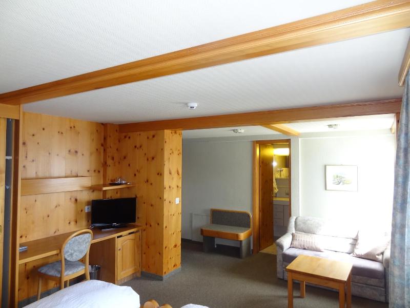 Comfort Double Room with Balcony image 2