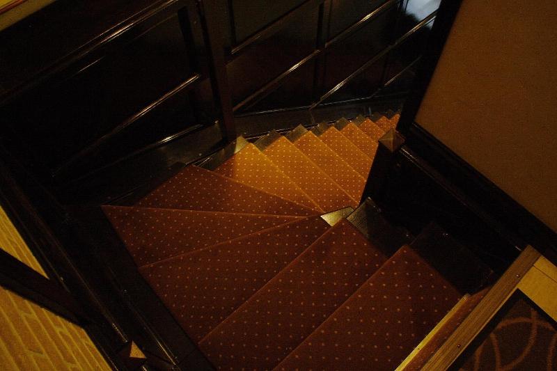 Avalon Rooms - image 17
