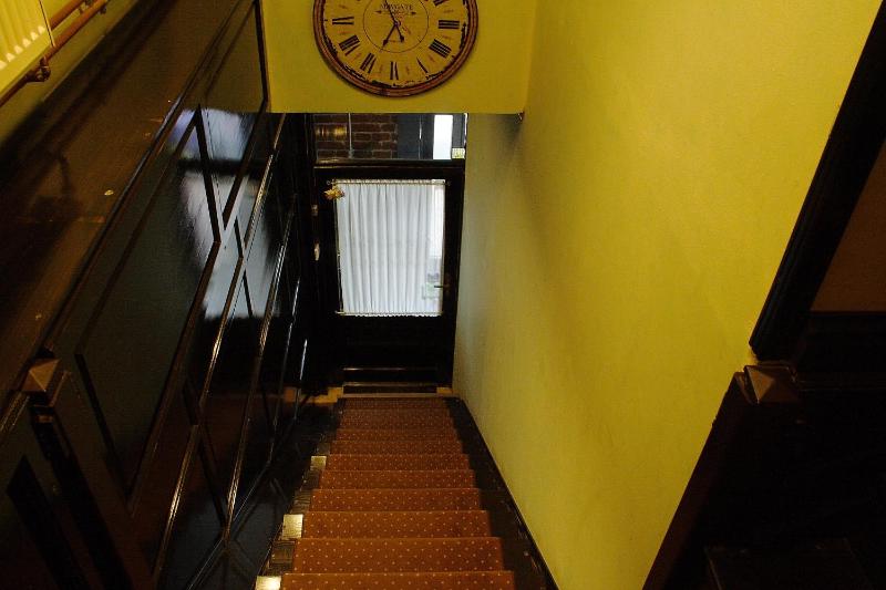 Avalon Rooms - image 31