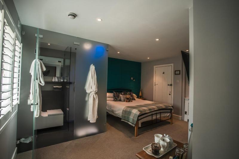 Rose Room image 1