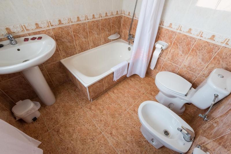 Double or Twin Room image 1
