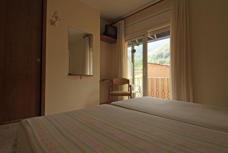 Double or Twin Room with Terrace image 3