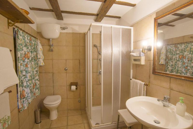 Apartment - Split Level image 3
