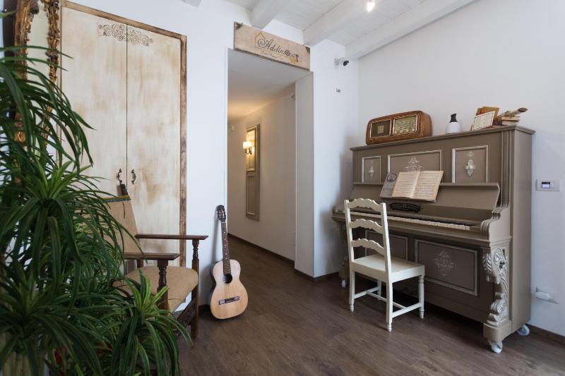 Addimora Boutique Suites - image 4