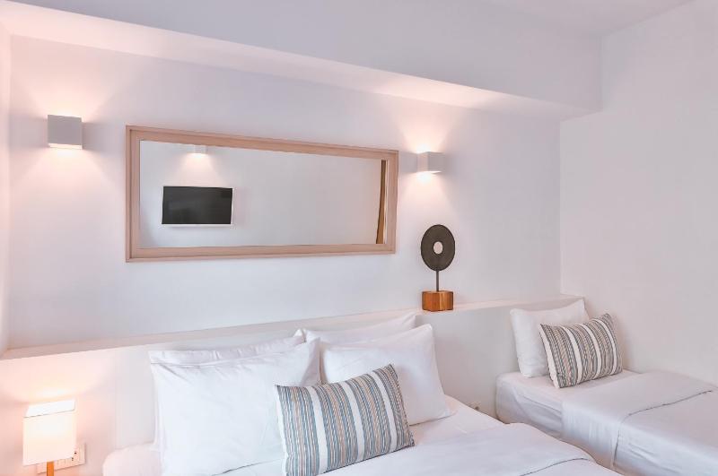 Dias Hotel - image 14