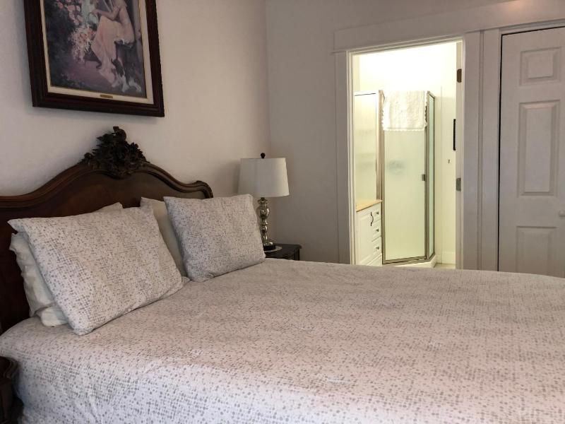 One-Bedroom House image 2