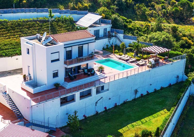 Aries Villas - image 14