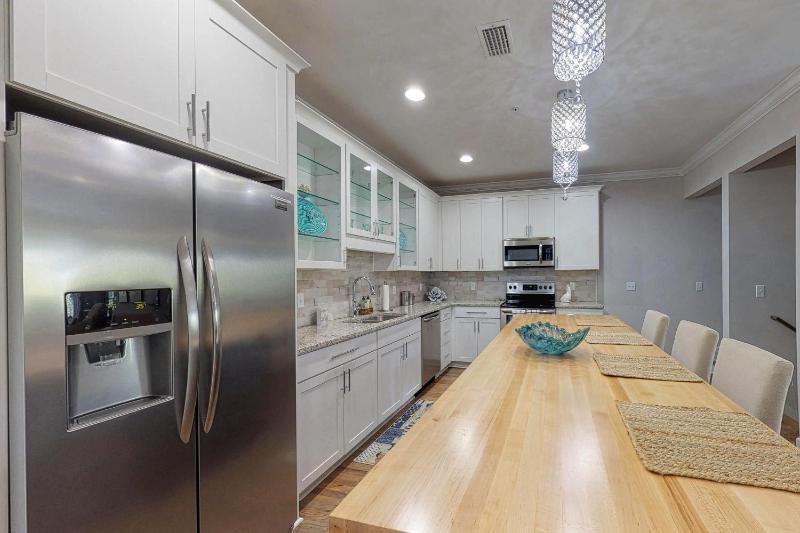 Five Bedroom House image 3