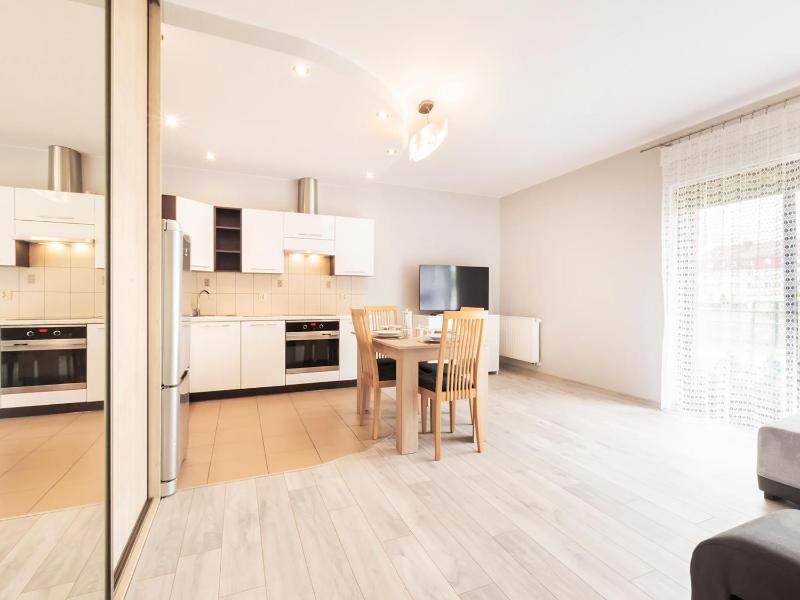 One-Bedroom Apartment image 1