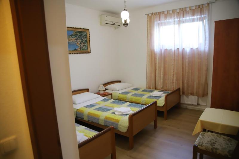 Three-Bedroom Apartment with Terrace image 2