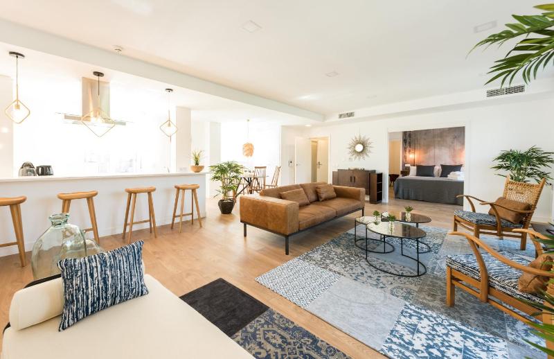 Suite Skyline image 2