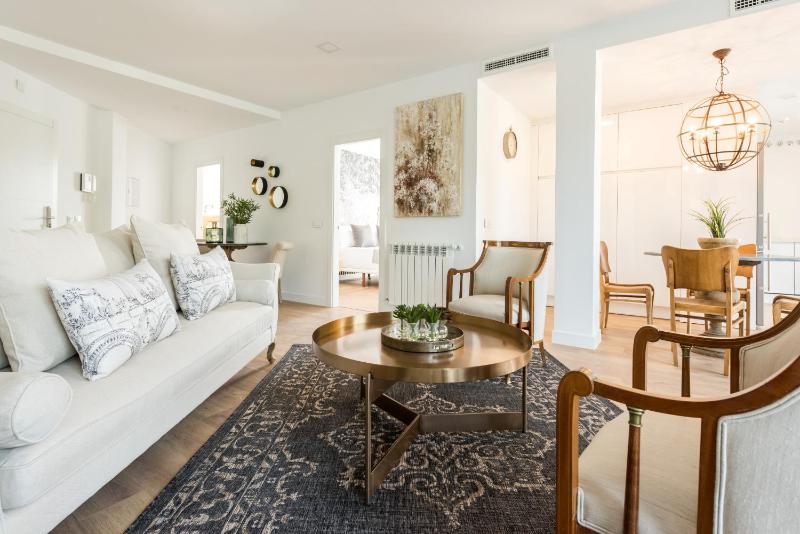 Executive Suite Terrace image 2