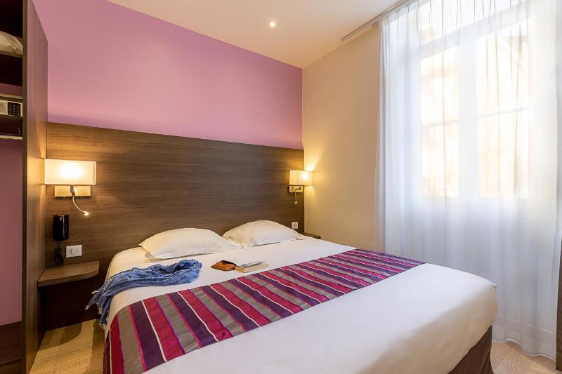 Comfort Double Room image 3