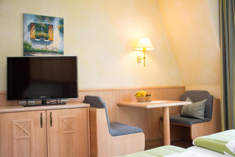 Double Room image 1