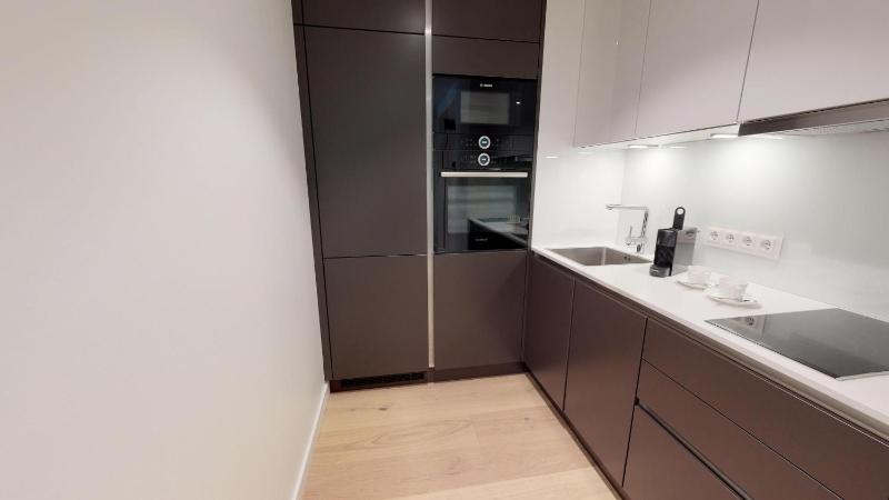 White Pearl Apartment 2.09 - image 23
