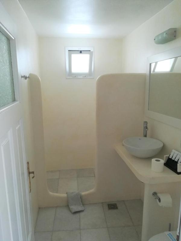 Apartment with Courtyard Access - Ground Floor image 2
