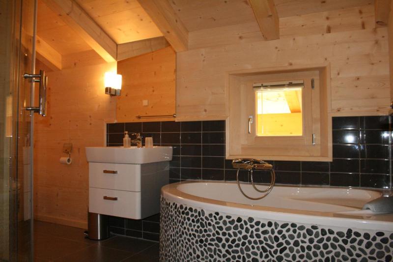 Chalet image 3