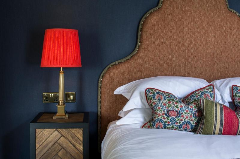 Classic Room image 2