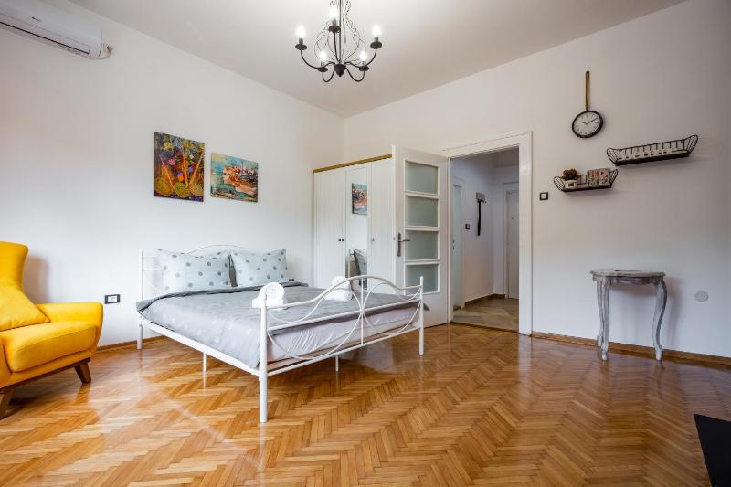 Apartment Korzo - image 9