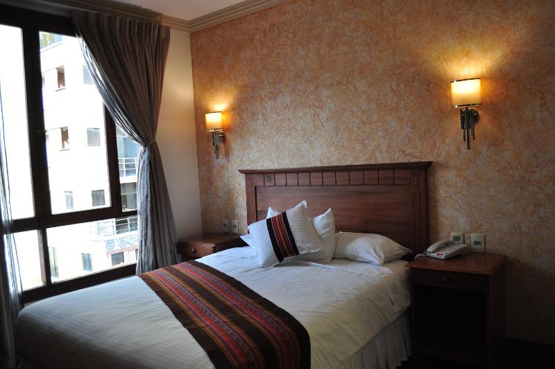 Qantu Hotel - image 2