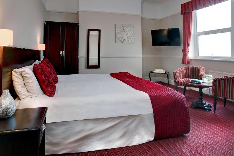 Double Room with Sea View image 1