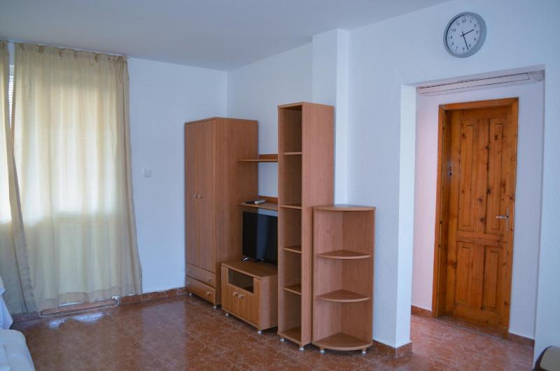 Bravo 1 Home George - image 7