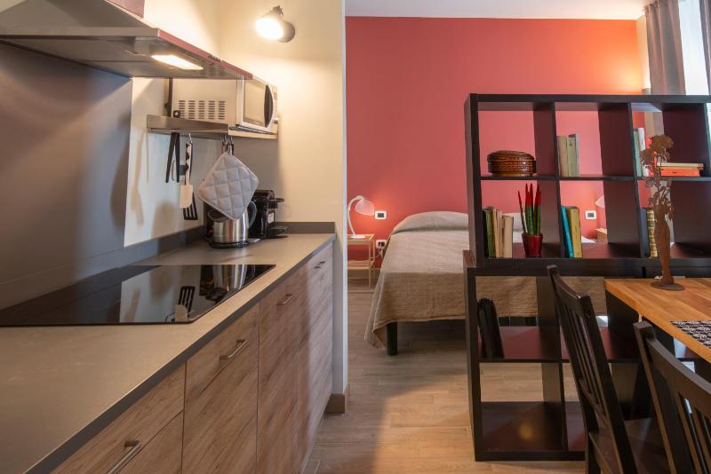 Studio Apartment image 1