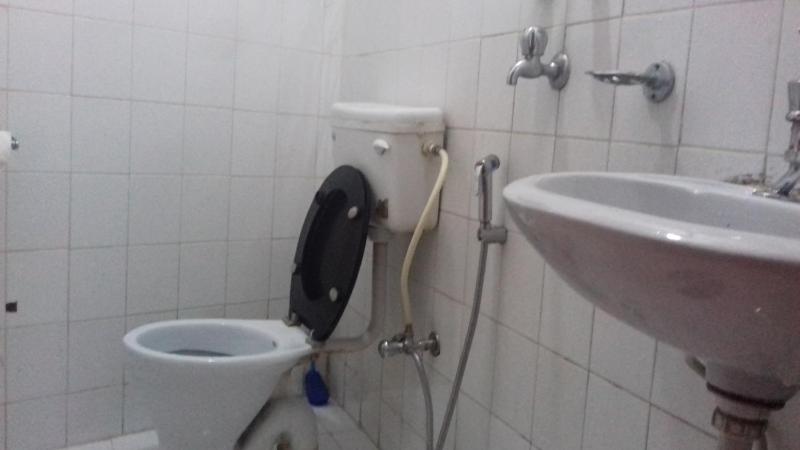 Double Room with Private Bathroom image 1