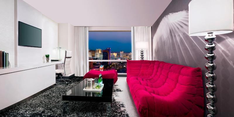 Ivory Suite image 2