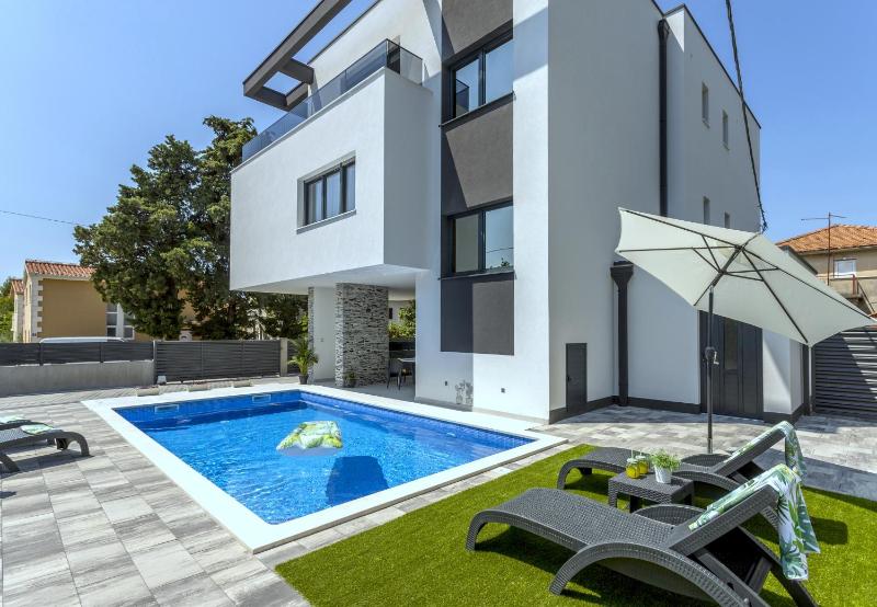 VILLA EMA KASTELA with private heated pool Images