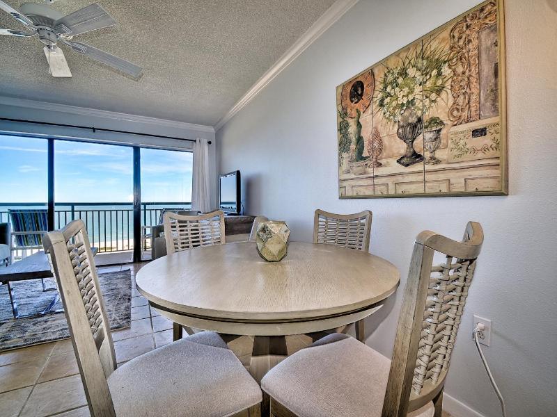 Harbour Light Towers 1105 11th Floor Beachfront Studio at Harbour Light Towers 23118 - image 4