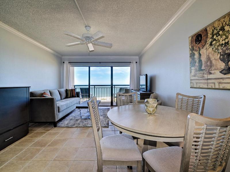 Harbour Light Towers 1105 11th Floor Beachfront Studio at Harbour Light Towers 23118 - image 3