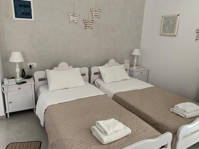 Standard Room image 1
