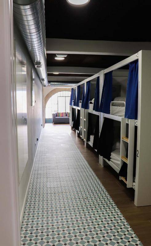 R4Hostel - image 17