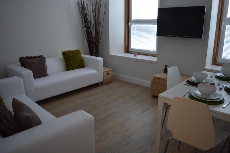 Apartment image 2