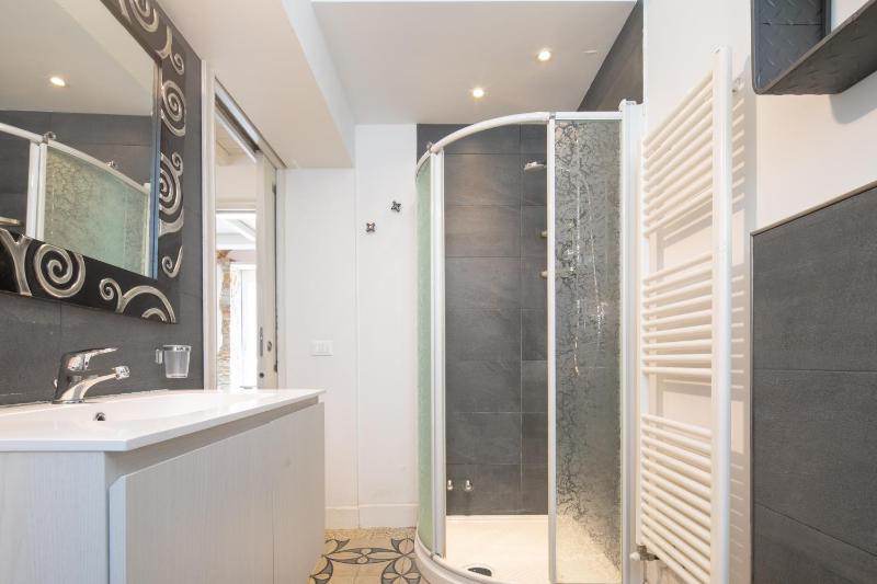 Superior Apartment image 2