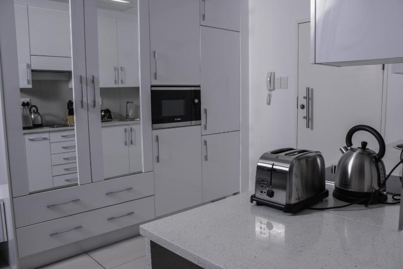 iTowers Studio Suite - image 4