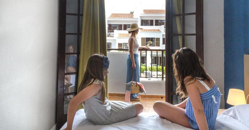 Two-Bedroom Apartment image 4