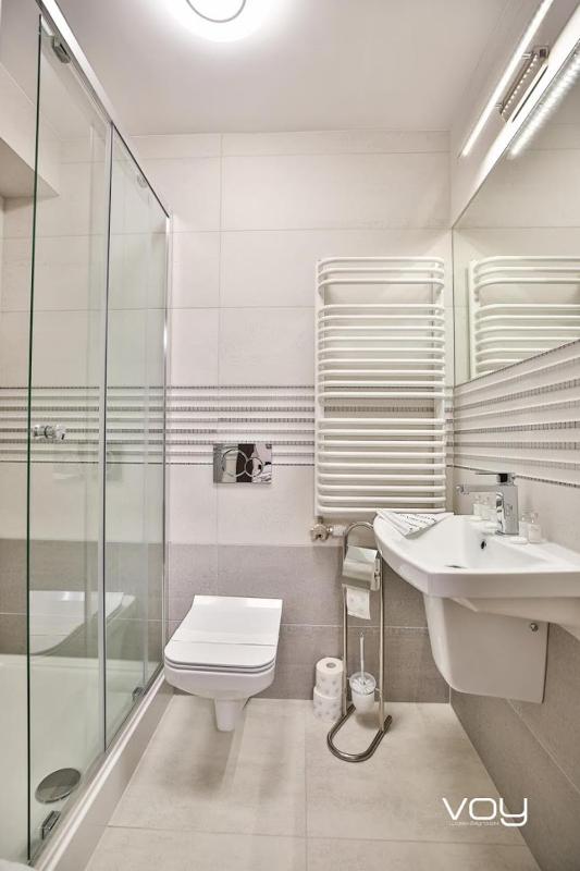 Triple Room with Balcony image 2