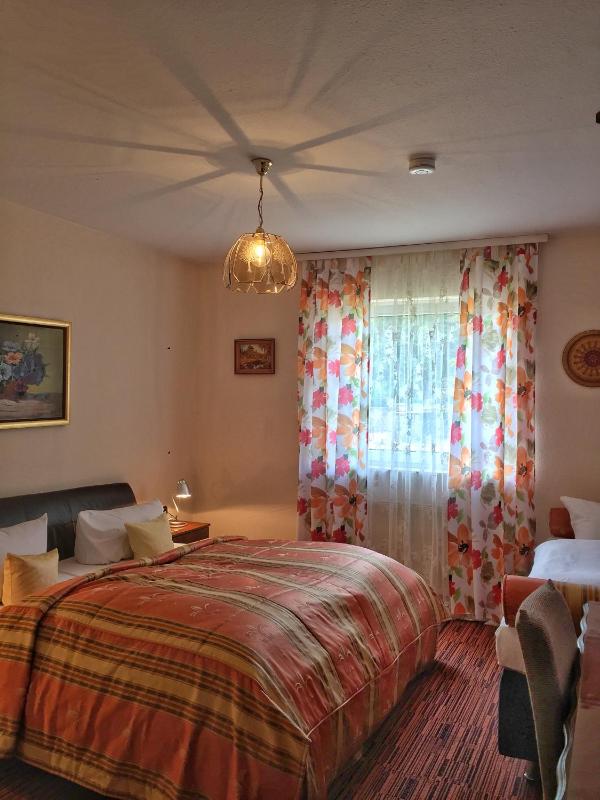 Triple Room image 1