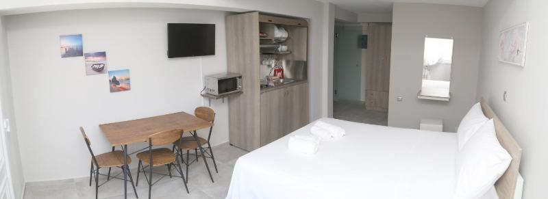 Standard Apartment image 3