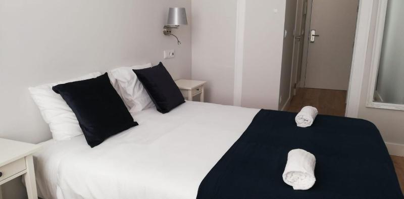 Standard Suite image 2