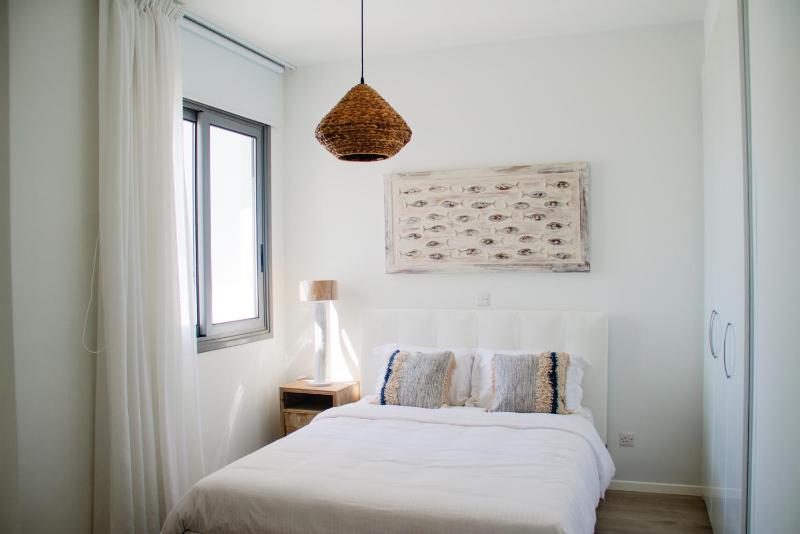 Three-Bedroom Villa with Side Sea View image 3