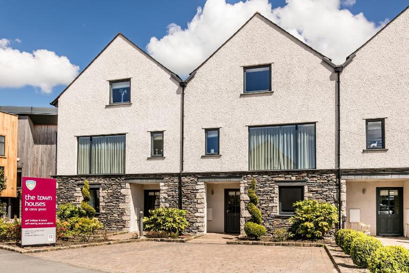 Holiday Home image 2