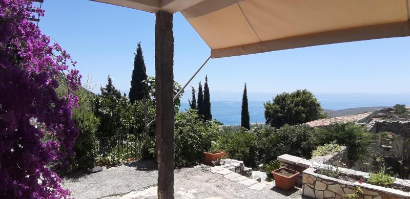 Villa with Sea View image 3