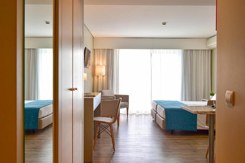 Premium Studio with Balcony and Pool View image 2